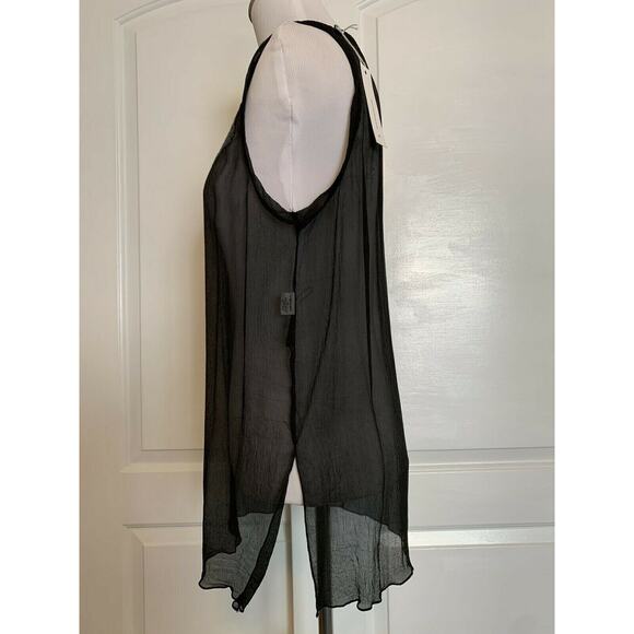 Velvet by Graham & Spencer Black Sleeveless Blouse - Picture 2 of 7